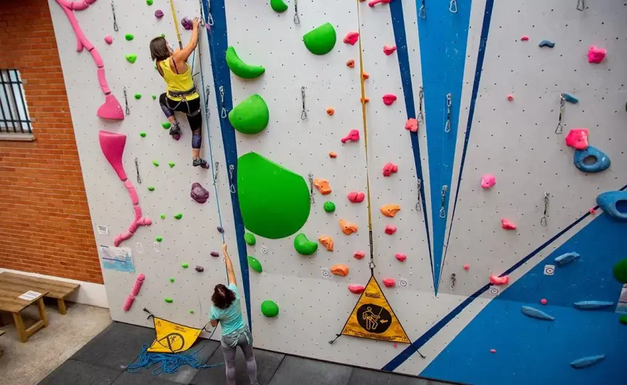 Rocódromo - Guía completa para empezar a escalar y entrenar